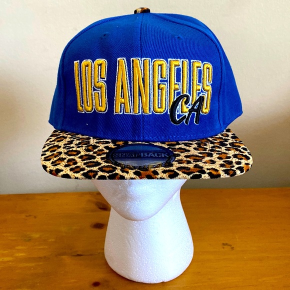 Unisex Embroidered Animal Print Los Angeles CA Adjustable Trucker Style Hat OSFM - Picture 1 of 10